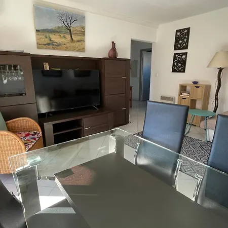 Au Calme Proche Du Centre Apartment
