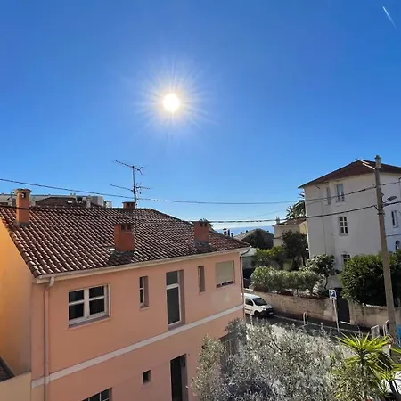 Apartment Au Calme Proche Du Centre *