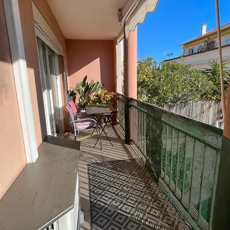 Au Calme Proche Du Centre Apartment *